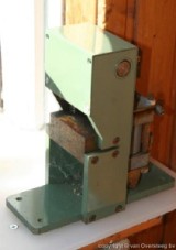 punching machine for euro holes